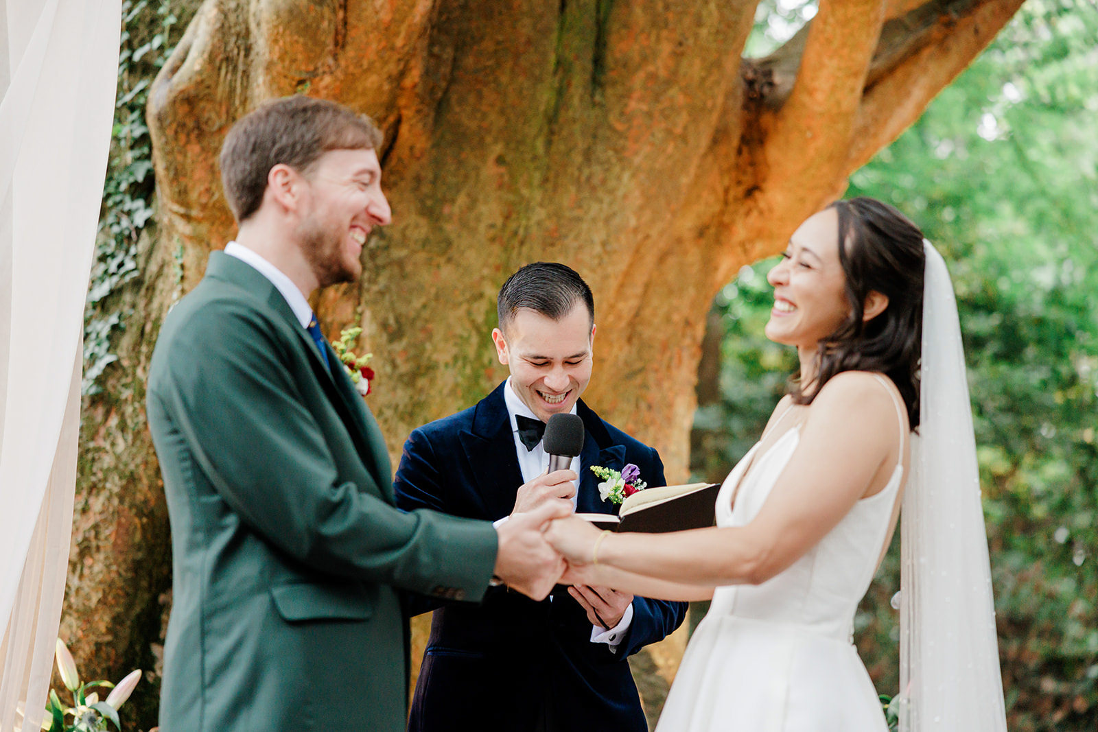 Wedding Mariage Chateau de Paon Provence wedding Photographer Sebastien CABANES-61