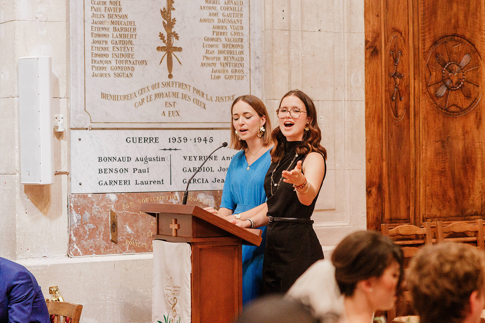 Mariage Wedding Mas des Comtes de Provence Sebastien CABANES photographe Arles Provence Fine Art-28