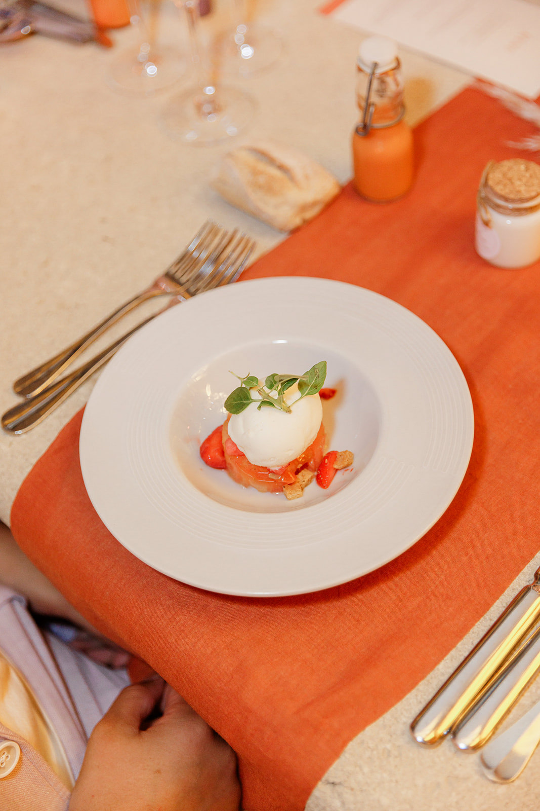 Mariage Chateau de la Garde Provence Sebastien CABANES Wedding Photographer videaste mariage-111