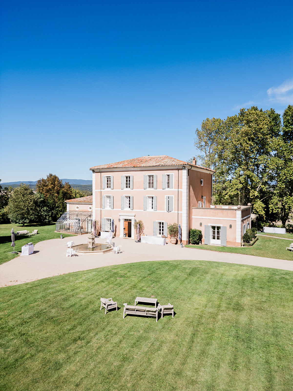 Mariage Chateau de la Garde Provence Sebastien CABANES Wedding Photographer videaste mariage-13