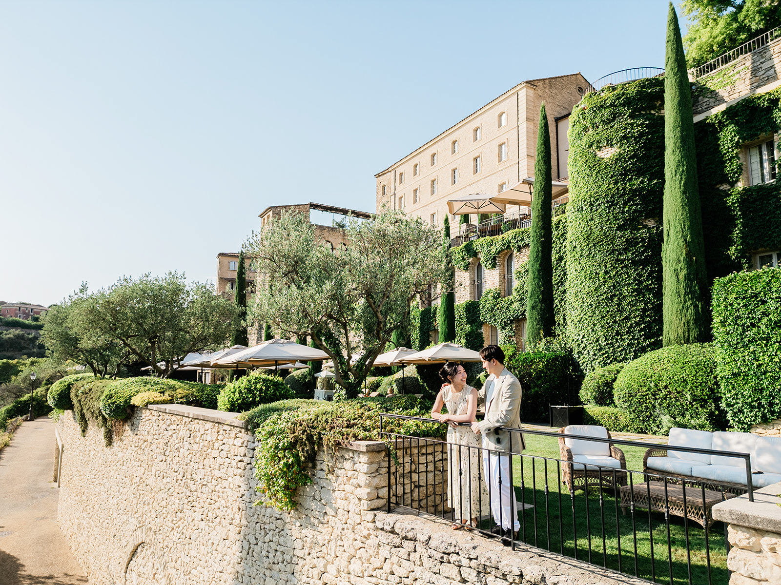 Wedding Airelles La Bastide de Gordes Provence Photographer Sebastien CABANES-8